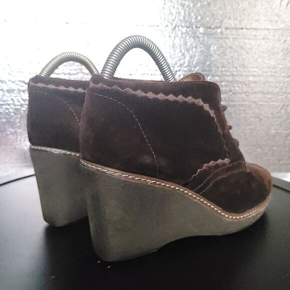 Naturalizer Kaitlyn Chocolate  Suede Wedge Lace Up Bootie Womens 8 - Picture 9 of 14